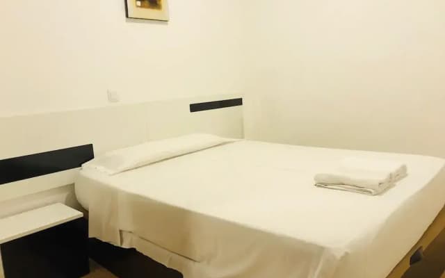Apartamentos Goodnight - photo 4
