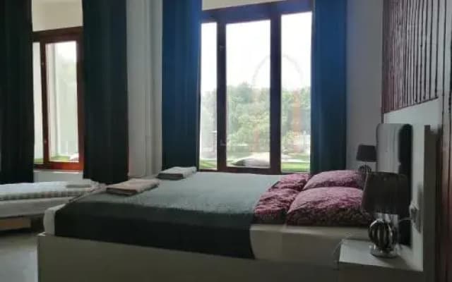 Zoom-Budapest Apartments - photo 4