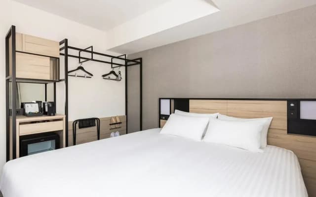 JR East Hotel Mets Premier Gotanda - photo 4