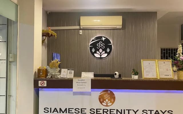 Siamese Serenity Stays - photo 2
