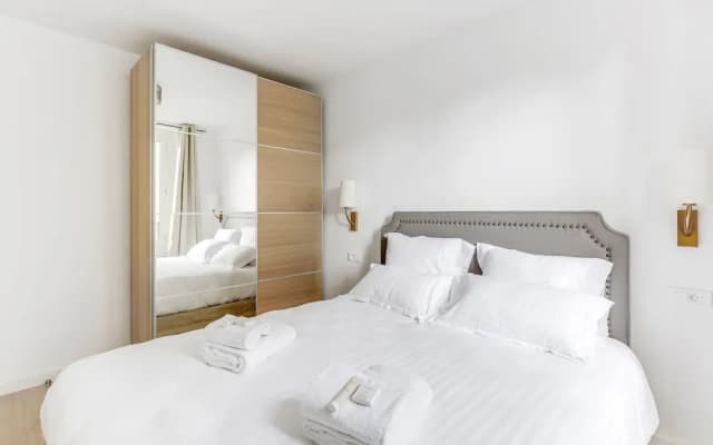 Pick A Flats Nation Avron Apartments - photo 5