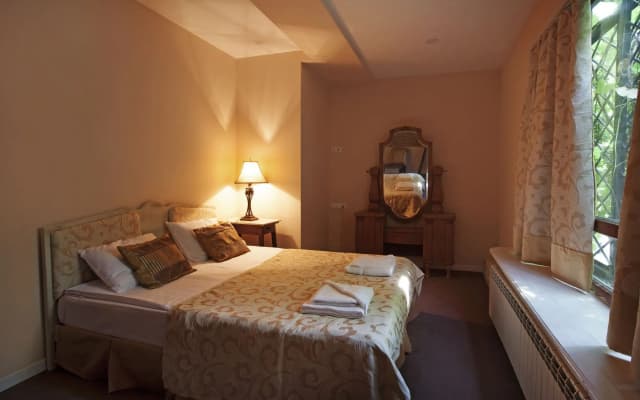 Caravan Hotel - photo 3