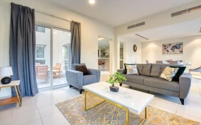 R&H Villa - photo 4