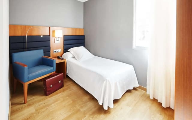 Barcelona Century Hotel - photo 5