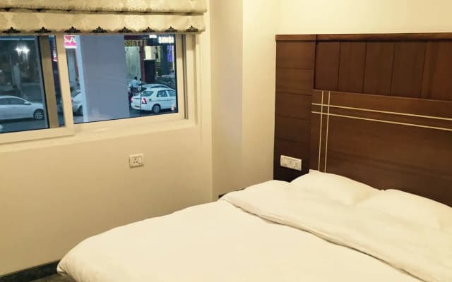 Hotel Avtar At New Delhi Railway Station - photo 2