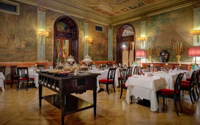 Hotiday Roma Via Del Corso - photo 2