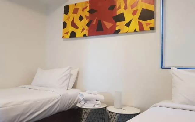 Docklands Style Apartment with 2 Bedroom 1008N - photo 2