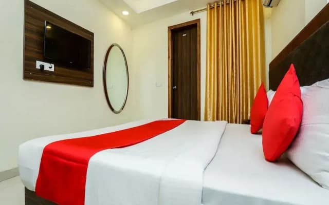 Hotel Moreton - photo 2