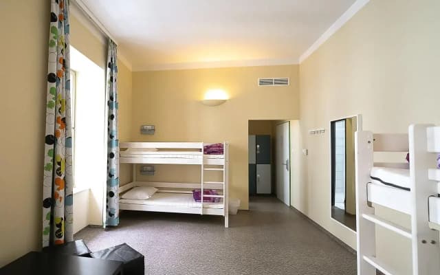 Wombat's City Hostel Budapest - photo 2