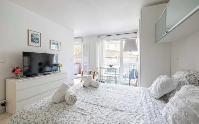 Charming Studio With Balcony & Pool -heart of Nice - photo 2