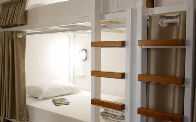 Neat Hostel - photo 2
