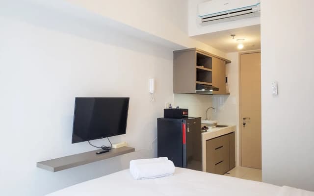 Fancy And Nice Studio At Tokyo Riverside Pik 2 Apartment - photo 2