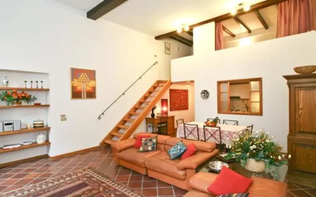 Bovari Apartment - photo 2