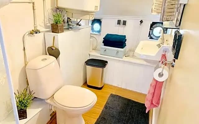 Romantic Houseboat - photo 4