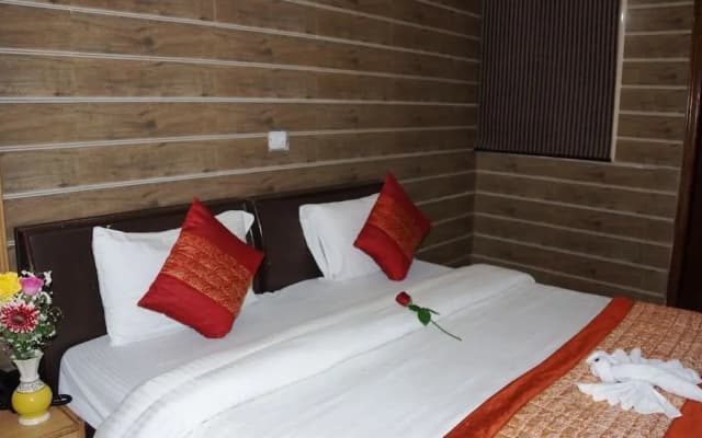 Maxfort Airport Hotel - photo 5
