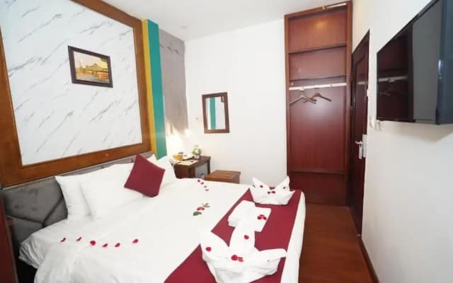NT Elysian hotel - photo 3