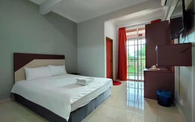 OYO 89934 Rose Village Inn & Spa - photo 2