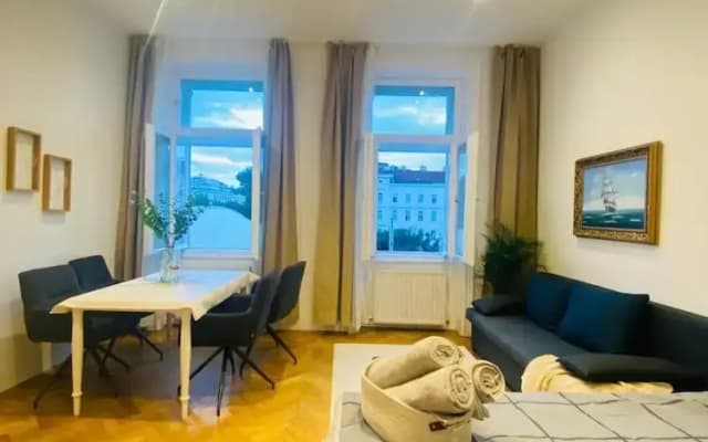 Comfortable 1BR Apartment Westbahnhof - photo 2
