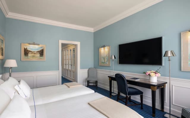 Hotel Lungarno - photo 3