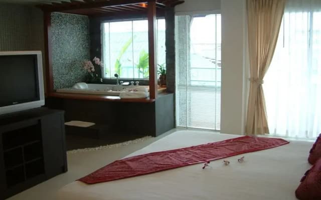 Hua Hin Avenue - photo 4