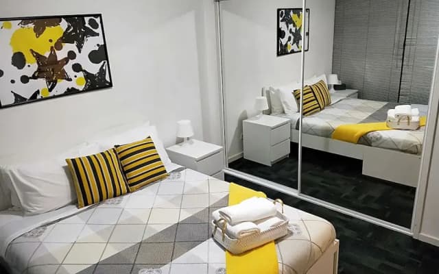 225 Melbourne Tower - photo 3