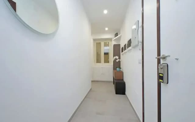 YCH Bagnera Suites - photo 2