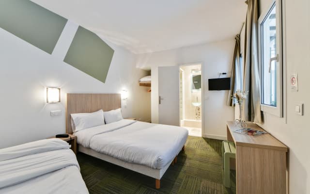 Louisa Hotel - photo 3