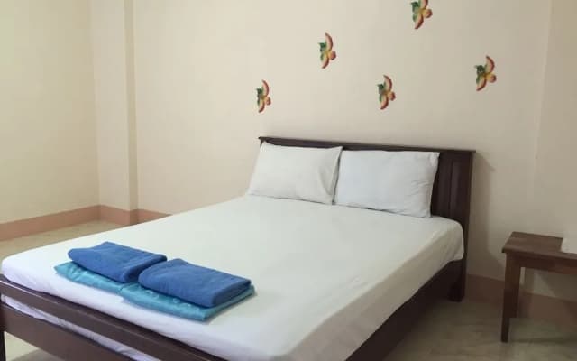 Ban Punmanus Guesthouse - photo 4
