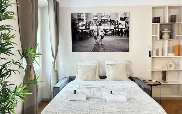 1581 Miromesnil - photo 4