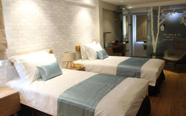 Sojourn Guest House - photo 5