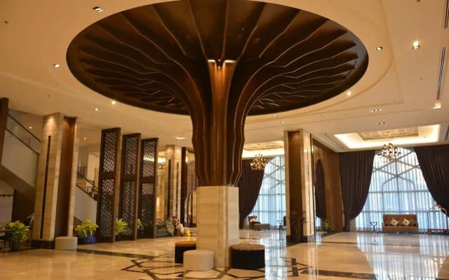 Al Meroz Bangkok - photo 2