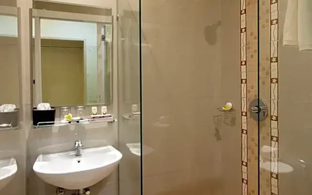 SR Home - photo 3
