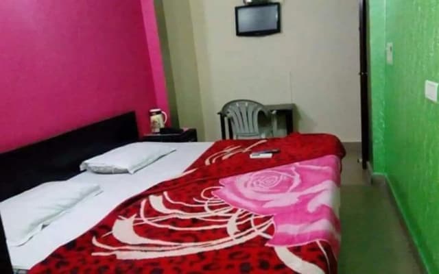 Delhi Inn - photo 2