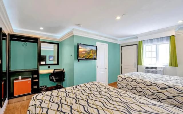 Mid City inn - photo 5