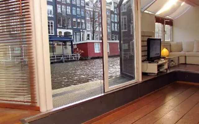 Boathouse Canal View - photo 2