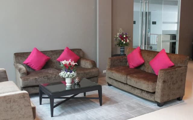 GM Suites - photo 2