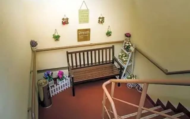 Times Traveller Lodge - photo 2