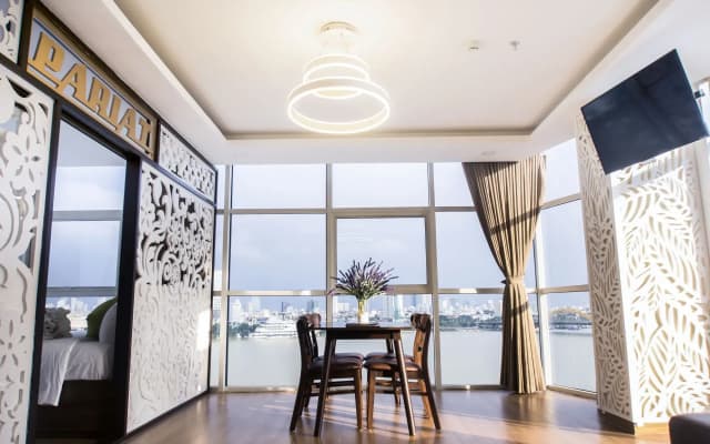Pariat River Front Hotel - photo 5