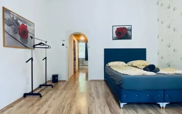 Affordable 3BR Apartment Top Location - photo 4