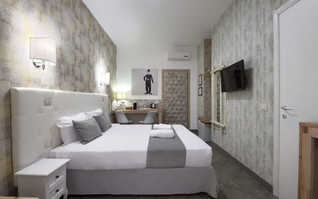 Vatican Treasure Hotel - photo 2