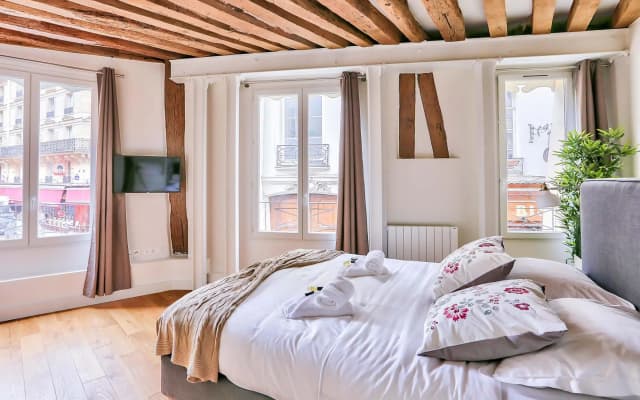 B  363- Magnifique appartement au coeur de Saint michel - photo 5