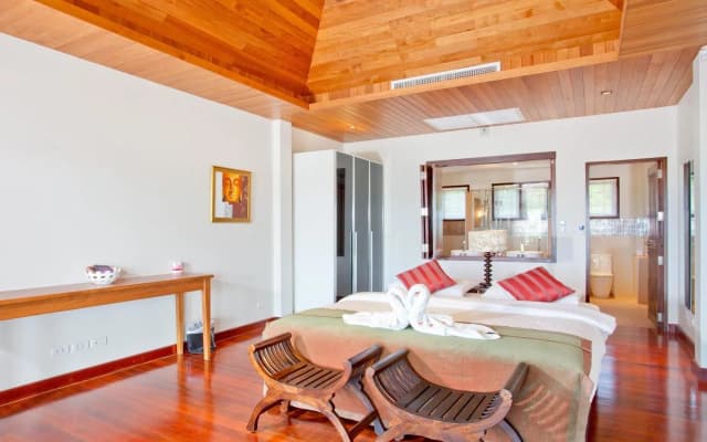Ocean Breeze Villa - photo 2