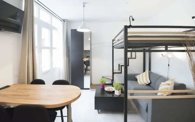 Charming Apartment Near Montmartre - photo 3