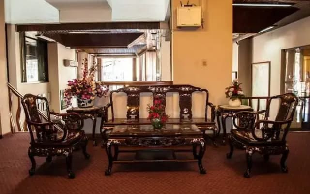 The Commodore - photo 2