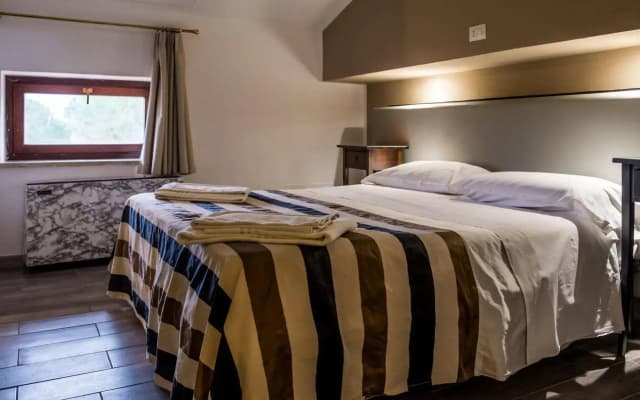 Hotel Casale Dei Massimi - photo 5