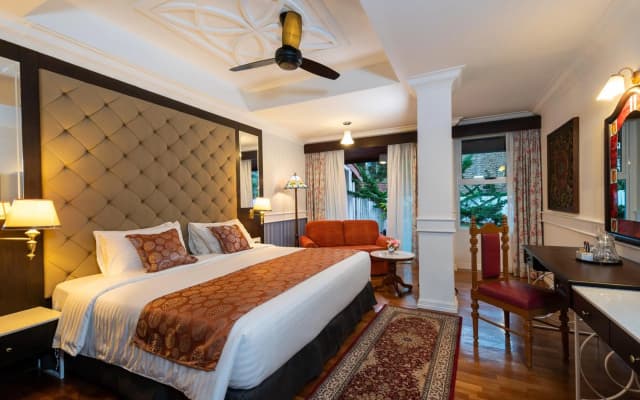 Century Pines Resort - photo 4