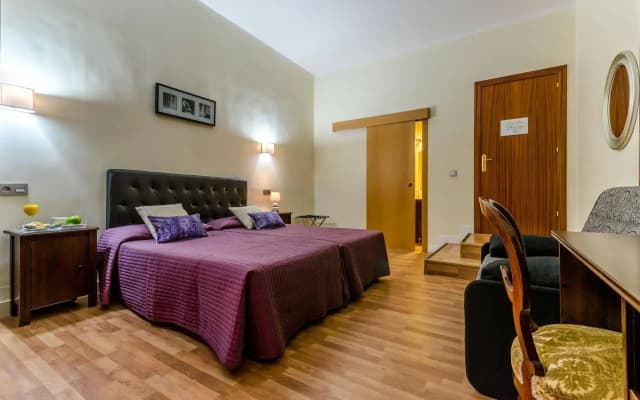 Casa Llimona Hotel Boutique - photo 4