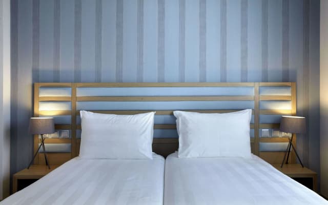 Athens Tiare Hotel - photo 4