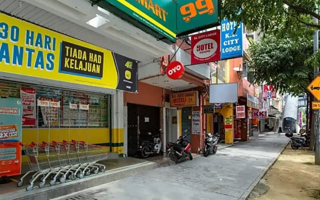 OYO 90160 Kl City Lodge - photo 2