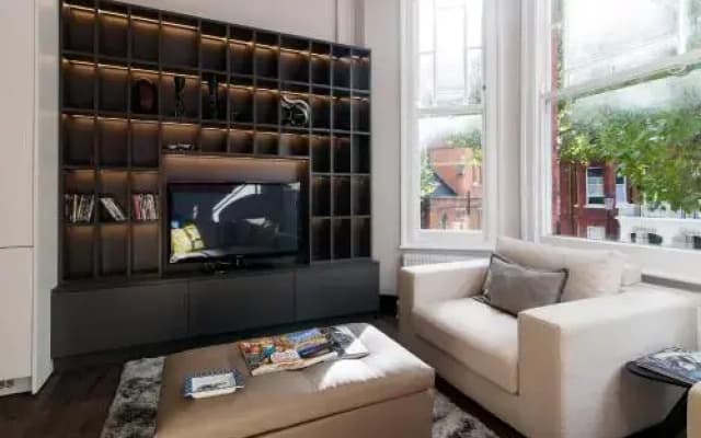 Kensington Garden View Apartment - photo 4